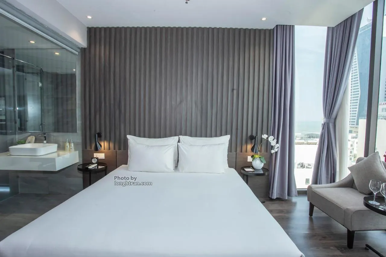 Grand Ocean Luxury Boutique - Infinity Rooftop Pool Da Nang