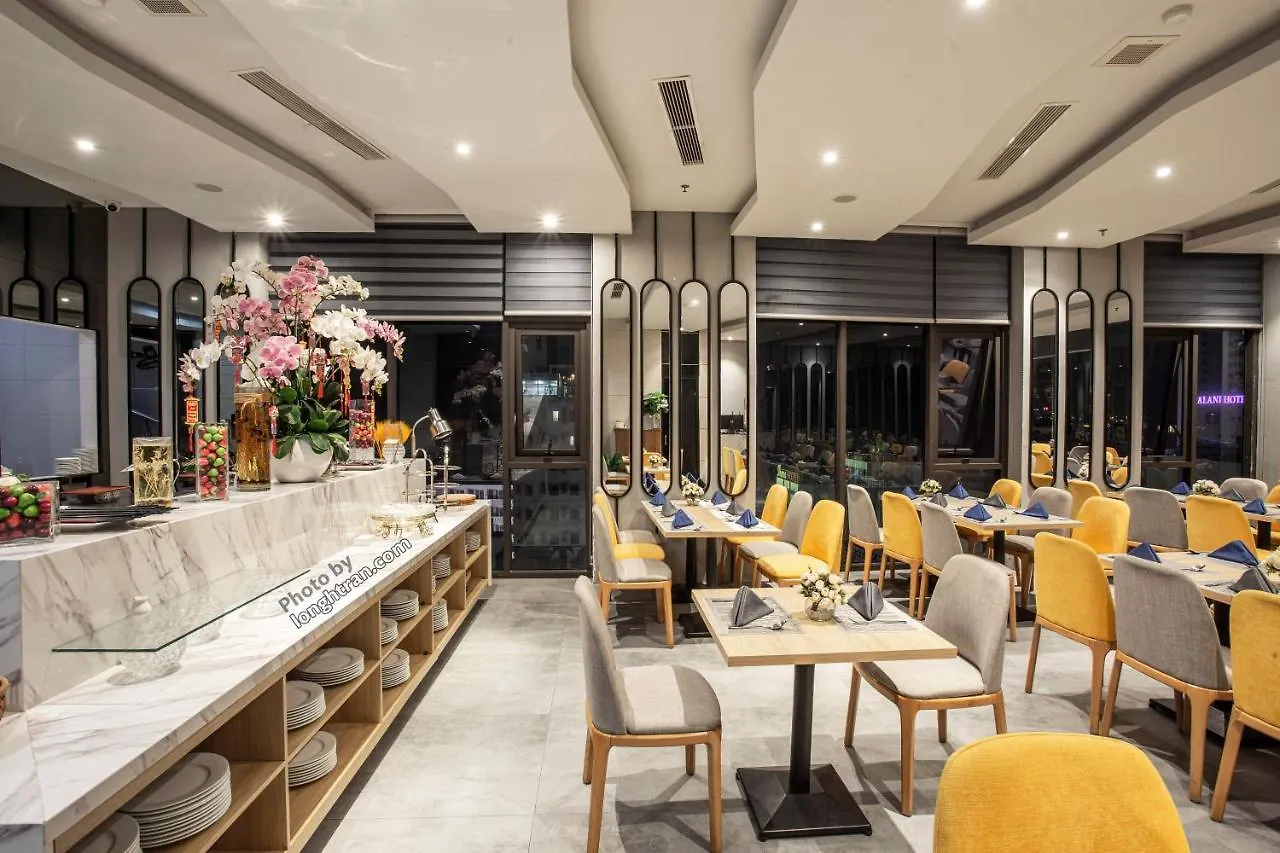 Grand Ocean Luxury Boutique - Infinity Rooftop Pool Da Nang 4*,