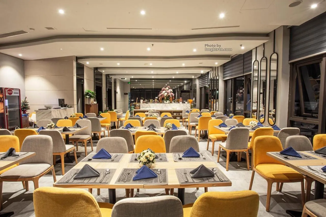 Grand Ocean Luxury Boutique - Infinity Rooftop Pool Da Nang